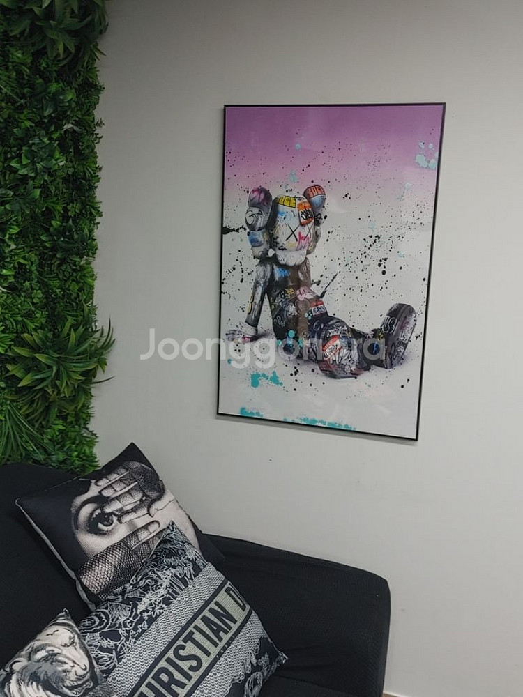 카우스 베어브릭 피규어 대형 그림 액자 인테리어 소품--3