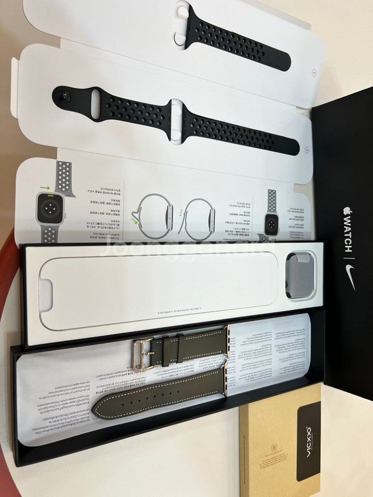 애플워치SE 스그 나이키 셀룰러 44mm 팝니다--2