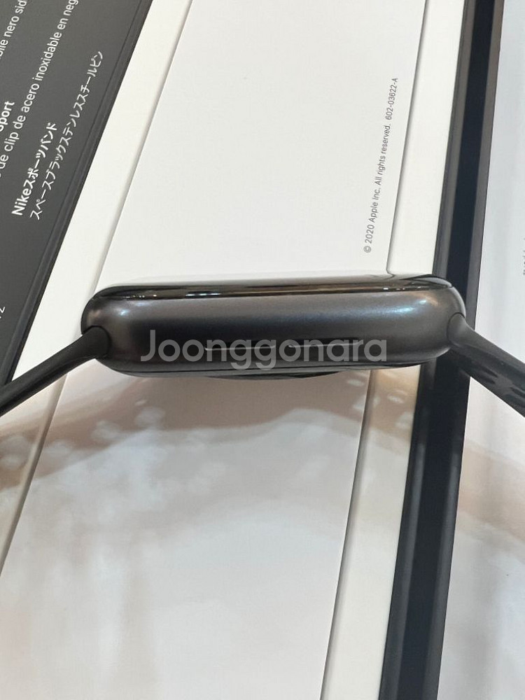 애플워치SE 스그 나이키 셀룰러 44mm 팝니다--6