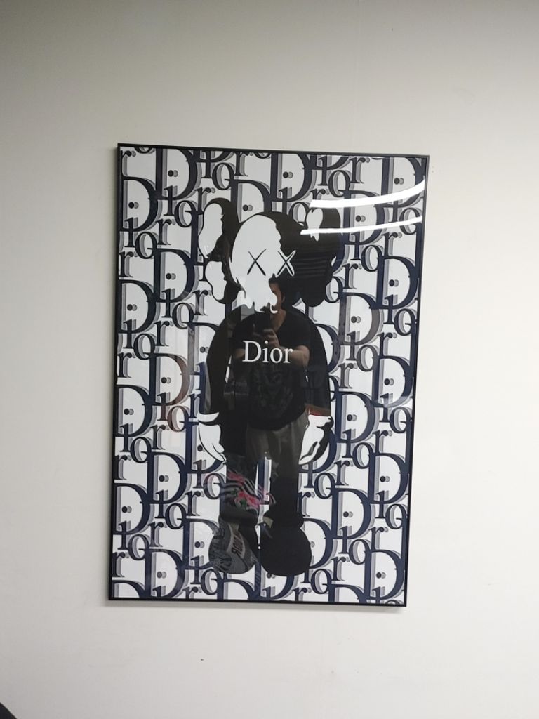 디올 카우스 베어브릭 피규어 대형 명품 그림 액자 소품