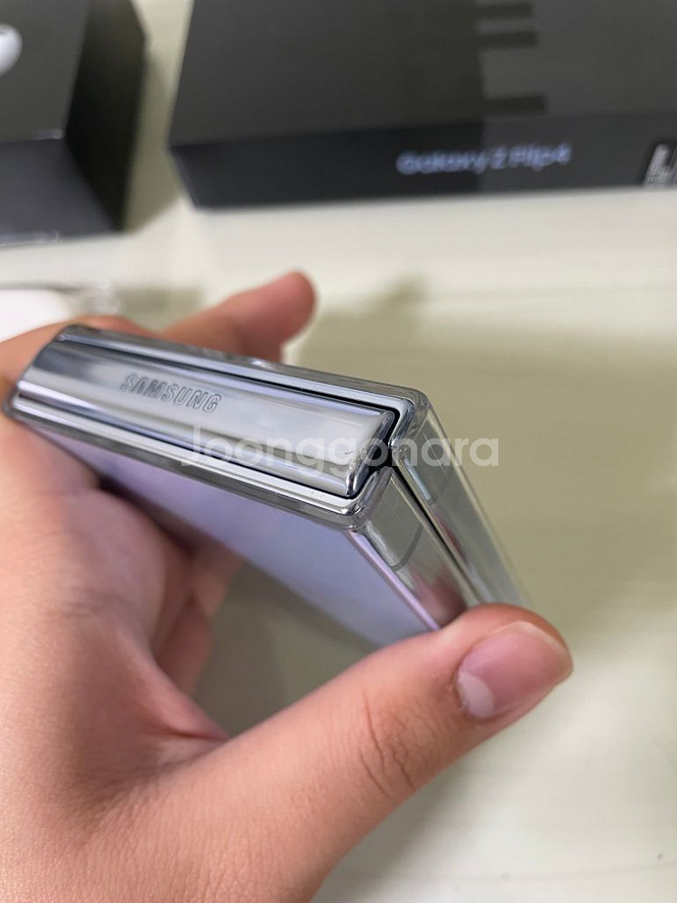 갤럭시 Z플립4 블루 256gb/버즈2 프로--1
