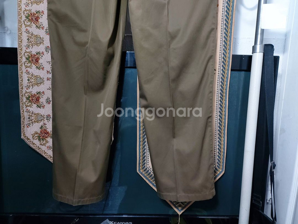 37 라코스테 레귤러핏 코트 바지--4