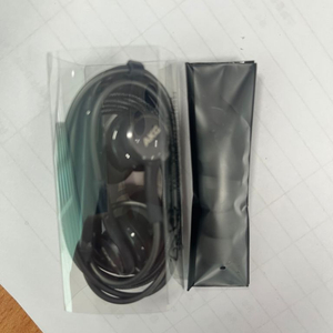 삼성 이어폰 3.5파이 akg 미사용품 팔아요