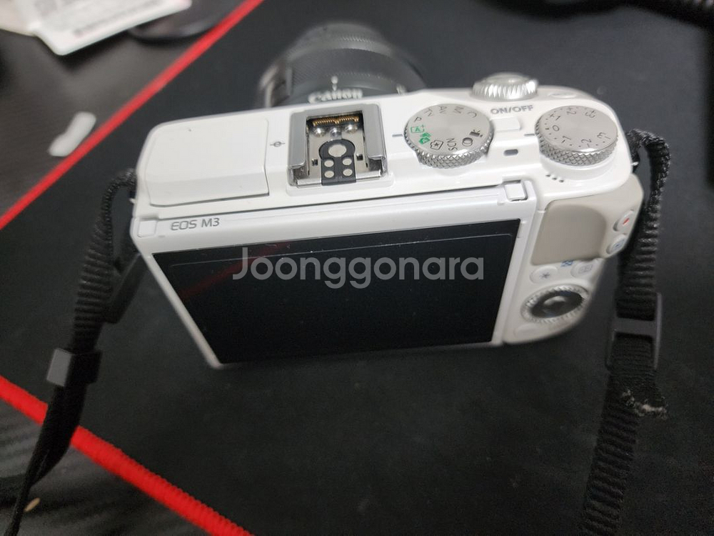 캐논 eos m3 미러리스 카메라 판매합니다.--0