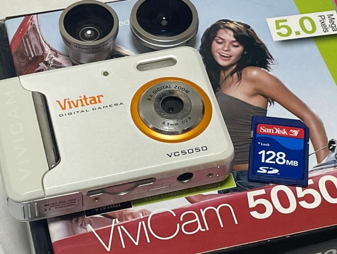 デジタルトイカメラ Vivitar VIVICAM 5050 BLACK - デジタルカメラ