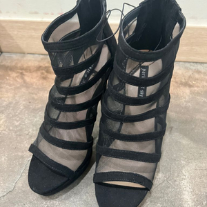 미국에서 구매한 이쁜 망사샌달힐(새제품)6사이즈 230