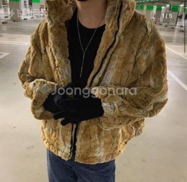 룩파인 퍼자켓 판매합니다--3