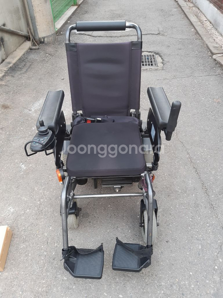 전*동 휠* 체* 어 나래100 팝니다--0