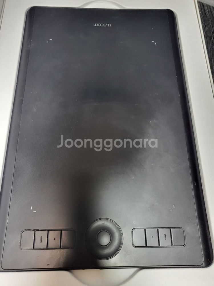 와콤 pth-660(pth660) 팝니다--1