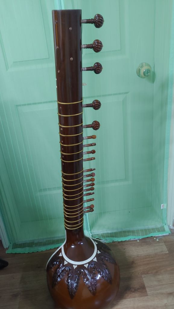 인도 전통악기 시타르 이미지