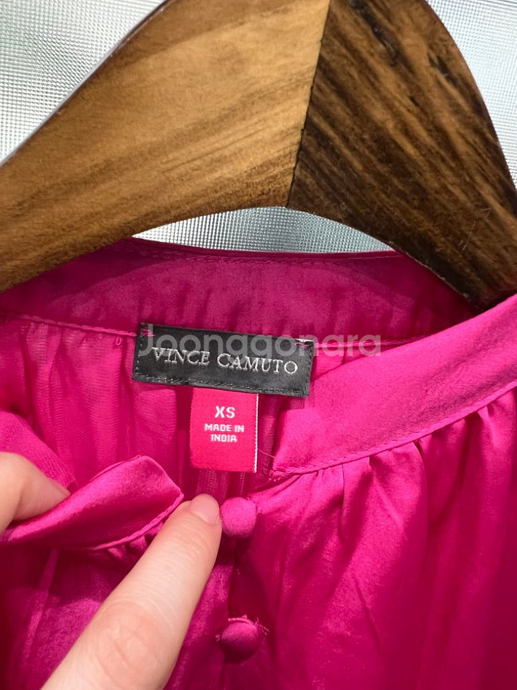 빈스카뮤토 정품 핑크 소매이쁜 블라우스(새제품)--3