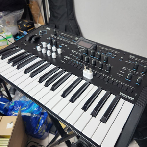 KORG WAVESTATE