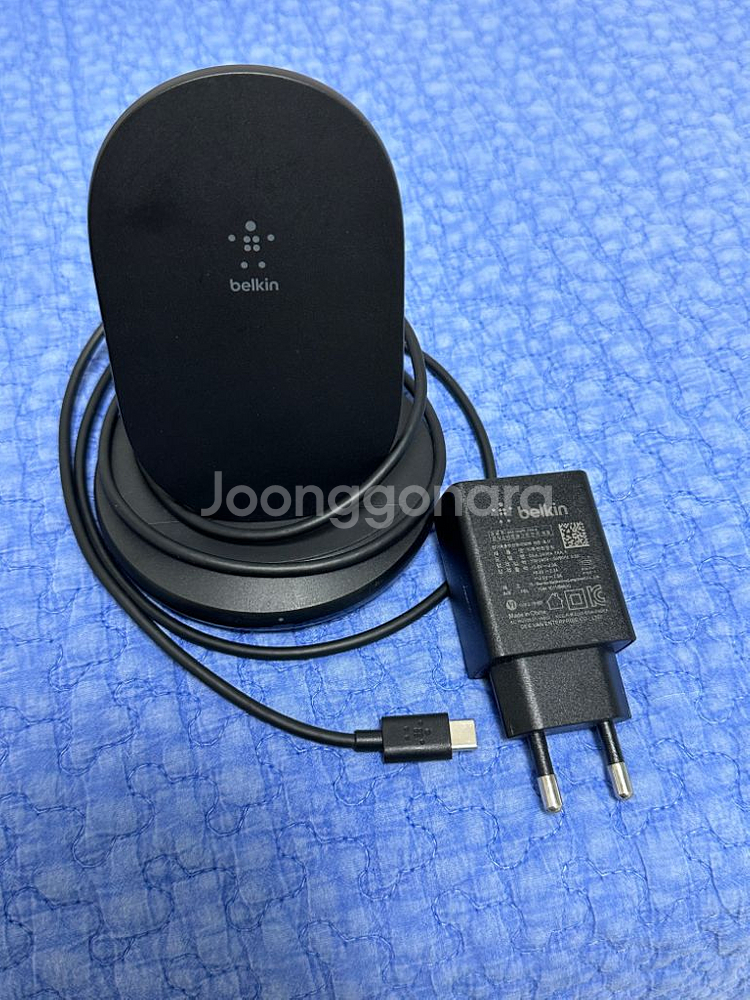 벨킨 정품 고속 무선충전기 15W 판매합니다 :)--1