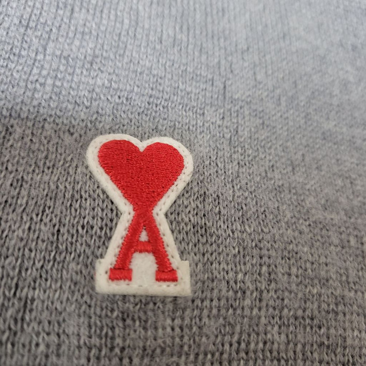 아미(AMI)가디건 s사이즈 판매합니다 이미지