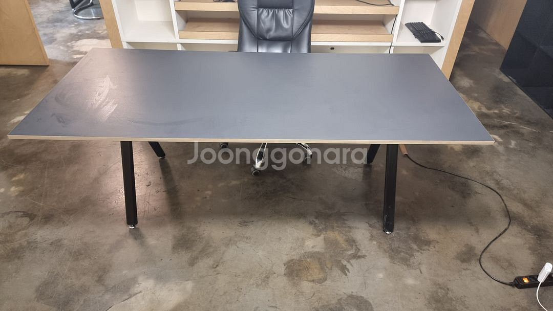 TS11 회의테이블 2000x900 차콜--1