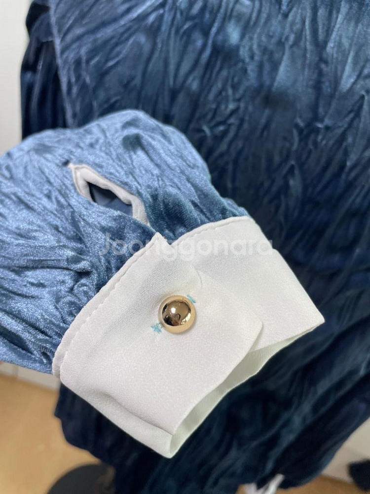 벨벳 주름 블라우스 55-66--4