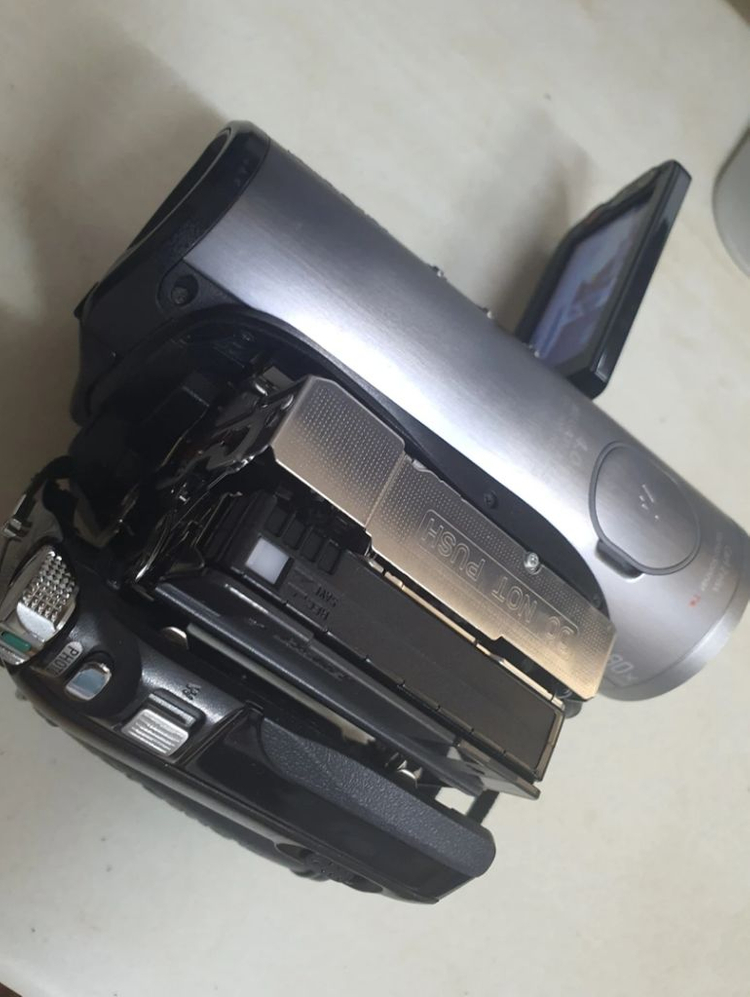 Sony HDR-HC3 6mm 테이프 캠코더--5