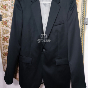 100 인터메조 원버튼 울 블레이저 자켓