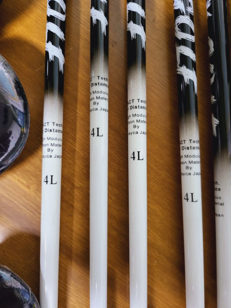 젝시오 여자골프채풀세트 바퀴형골프백 여성골프채 이미지