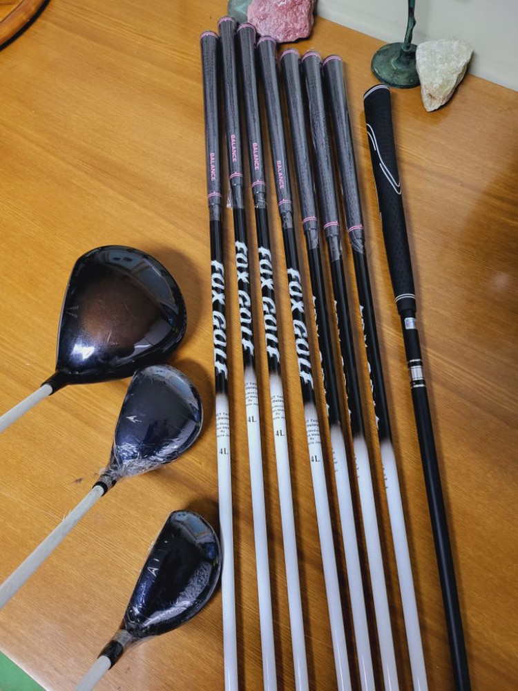 젝시오 여자골프채풀세트 바퀴형골프백 여성골프채 이미지