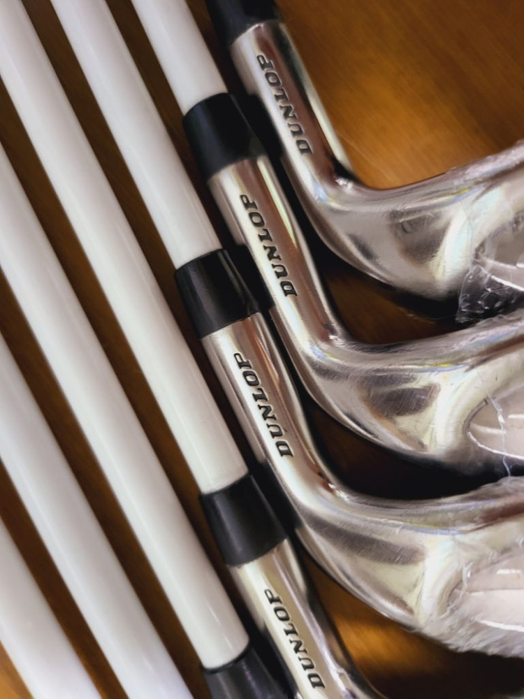 젝시오 여자골프채풀세트 바퀴형골프백 여성골프채 이미지