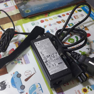 삼성 노트북 충전기 19V 3.16A 5.5x3.0x0