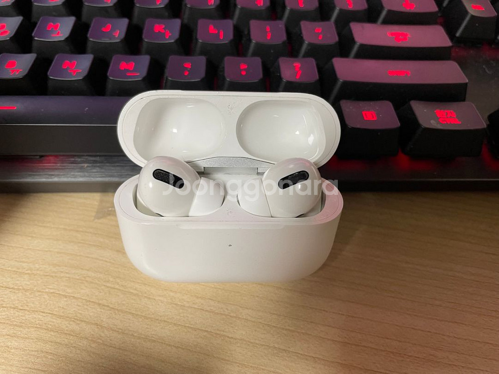 에어팟 프로 팝니다--2