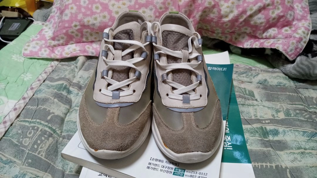 구호 시스루 스니커즈 240mm 상태양호 이미지