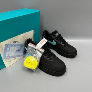 새상품) 나이키X티파니 에어포스1