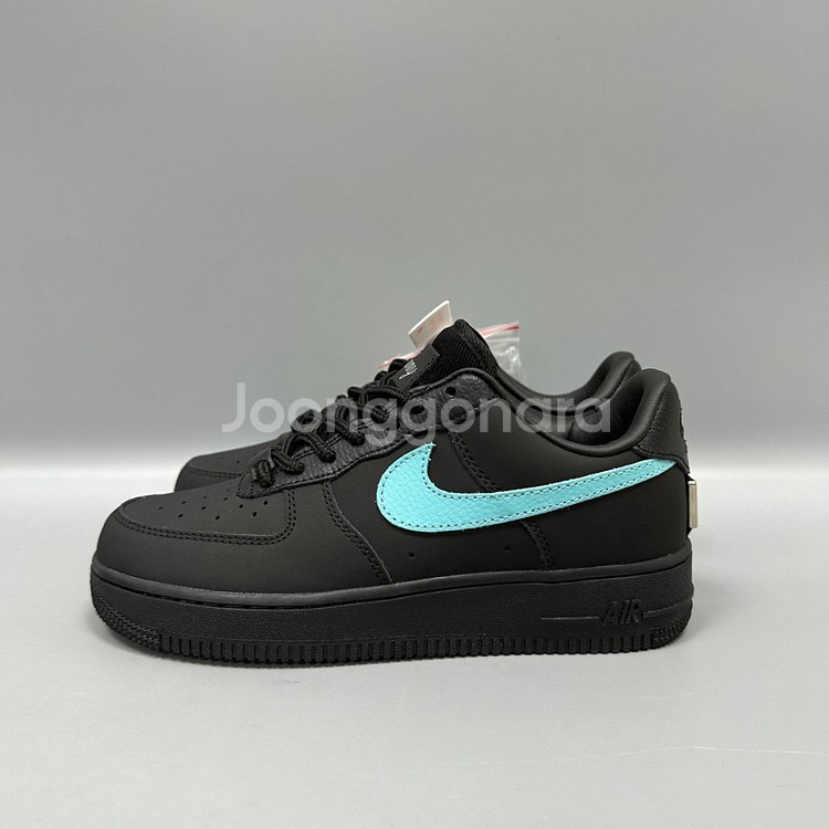 새상품) 나이키X티파니 에어포스1--2