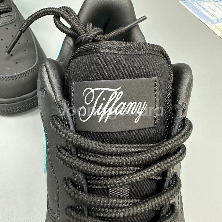 새상품) 나이키X티파니 에어포스1--4