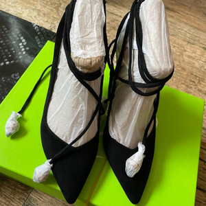 샘 에델만 스트랩 힐