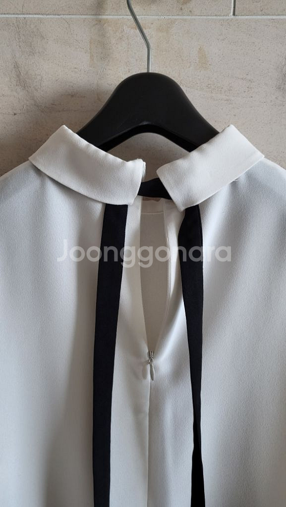 (정품) 듀엘 보타이 쉬폰 블라웃--6