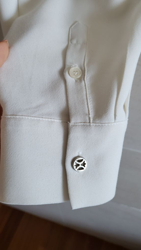 (정품) 듀엘 보타이 쉬폰 블라웃--7