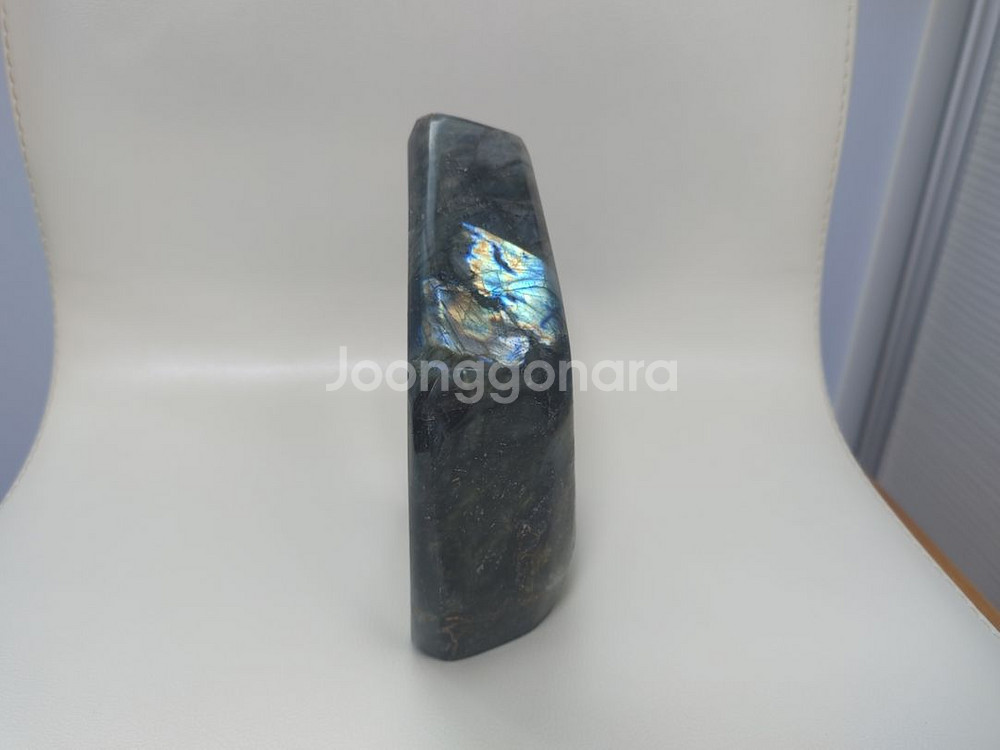 수석 원석 인테리어소품 래브라도라이트--2