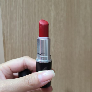 맥 총알립스틱 레트로매트 루비우 ruby woo