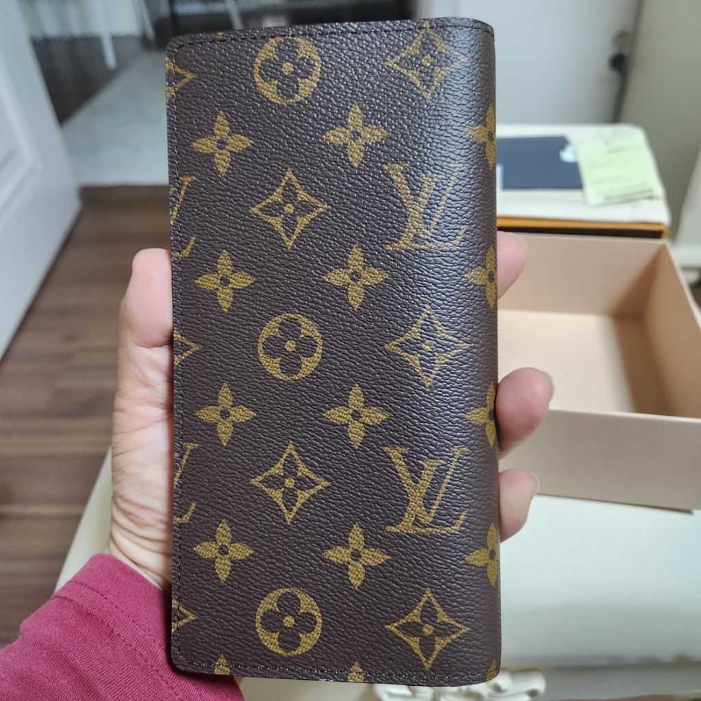 LOUIS VUITTON Louis Vuitton Long Wallet Taiga Porto Valor Cult