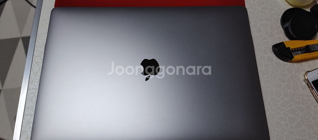 맥북프로15인치 2018 팝니다--2