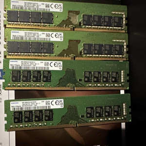 삼성 DDR4-3200 16G 2개 팝니다.