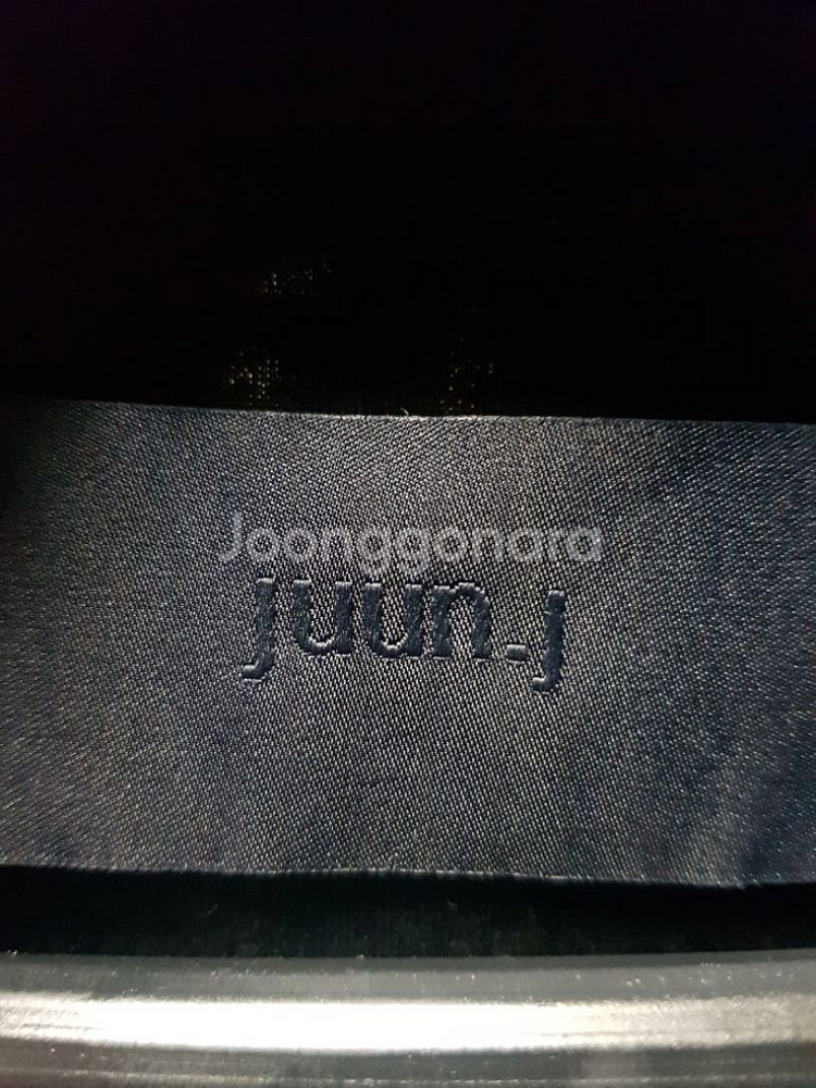 준지 롱슬리브 반팔 판매 합니다--3