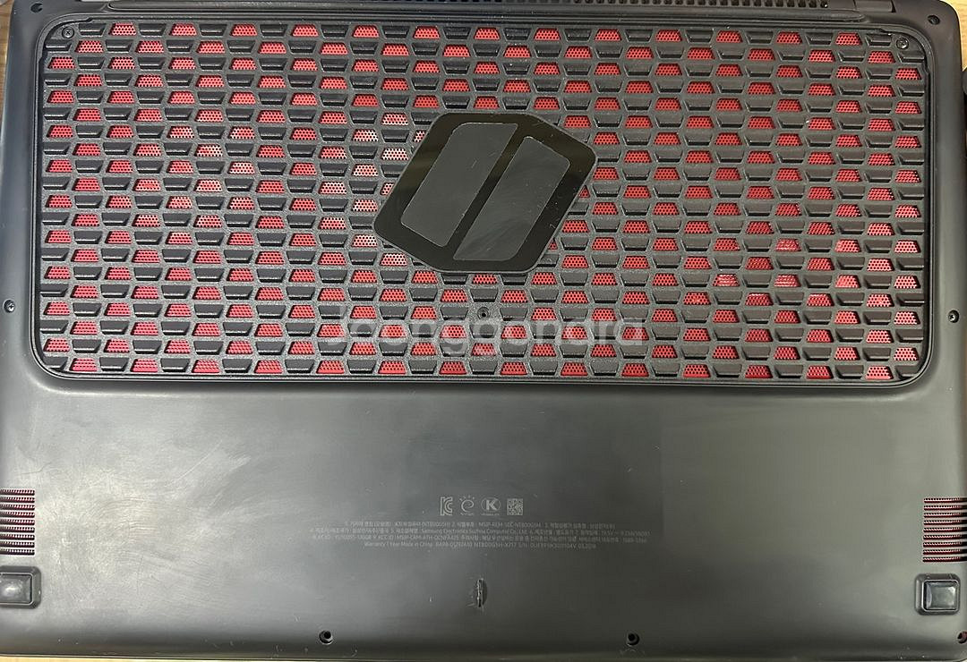 삼성 NT800g5H-X717 게이밍 노트북 판매합니다--4