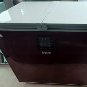 LG 디오스 김치냉장고_뚜껑식 / 김치통은 x