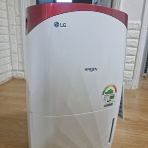 LG 제습기(공기청정기)팝니다 실사용(2회) 10L