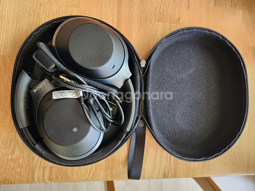 SONY WH-1000XM2 무선 노이즈 캔슬링 미사용--2