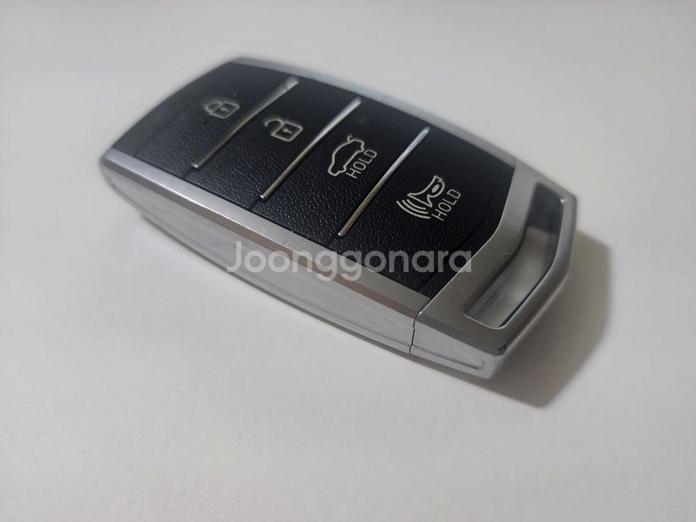 제네시스 G80 스마트키 팝니다.--1