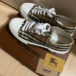 버버리 스니커즈 260-265