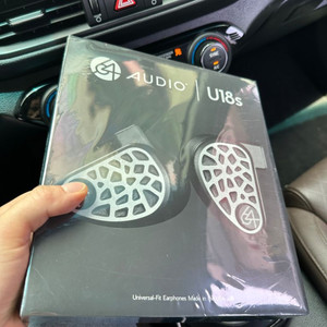 64Audio u18s