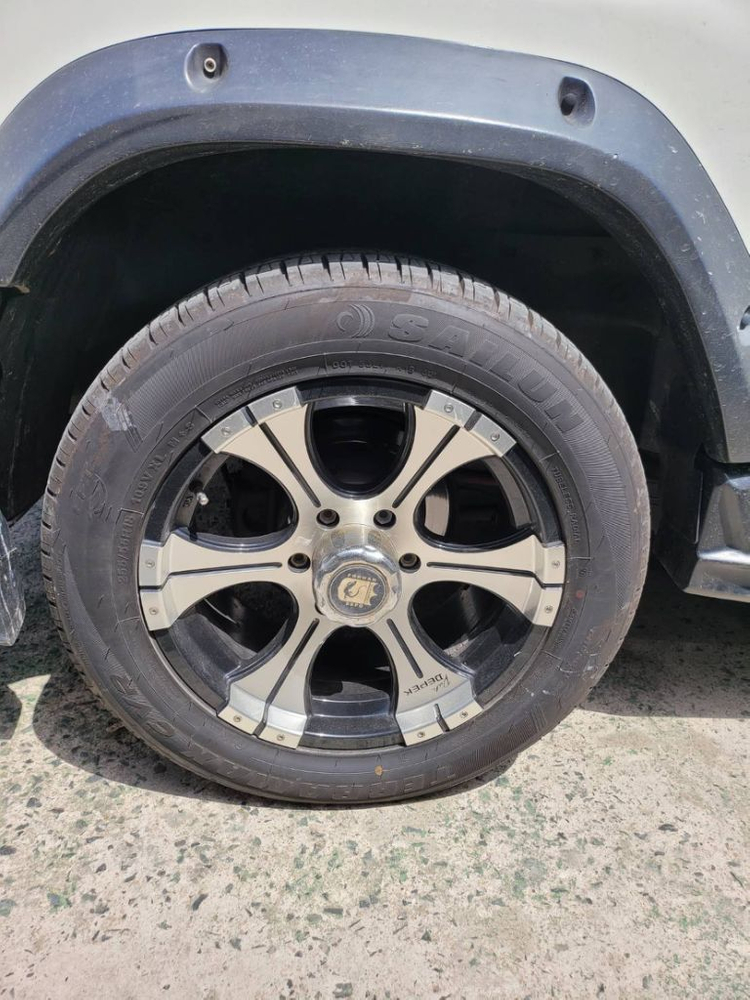 (코란도) 18인치 쿤드라 휠+타이어--3