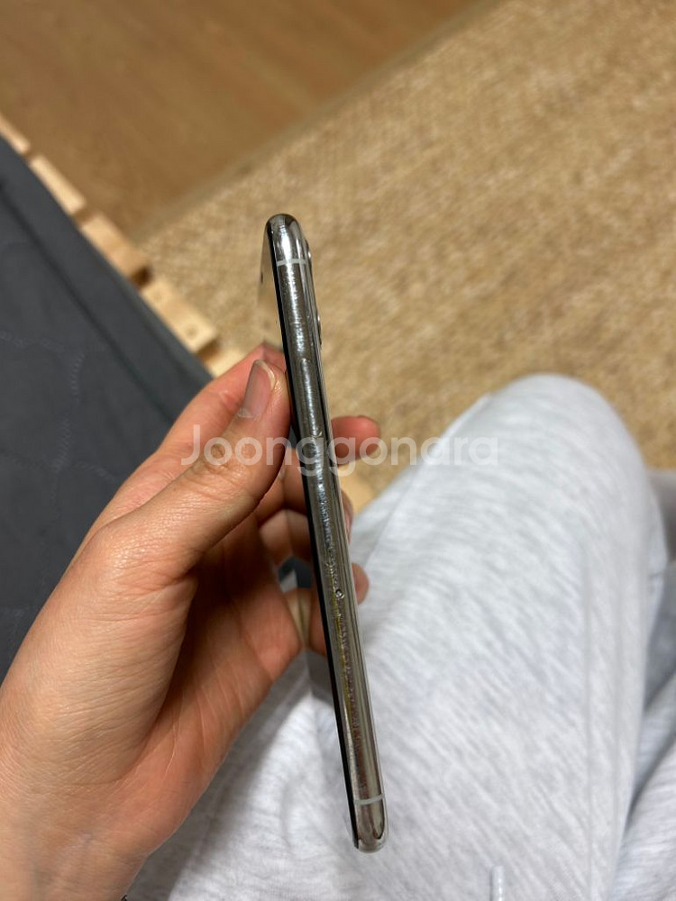 아이폰11pro 64기가 화이트--4