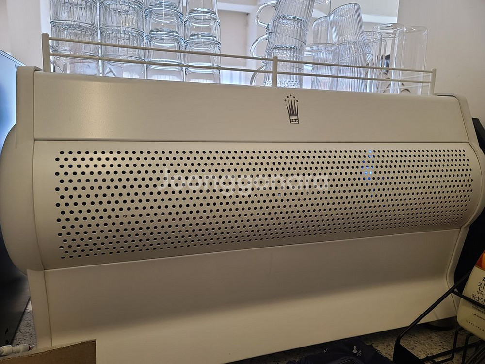 콘티몬테카를로 2그룹 화이트우드 커피머신--1